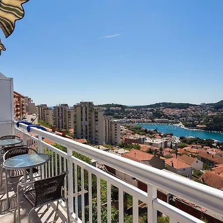 Apartment Panorama Tarik *