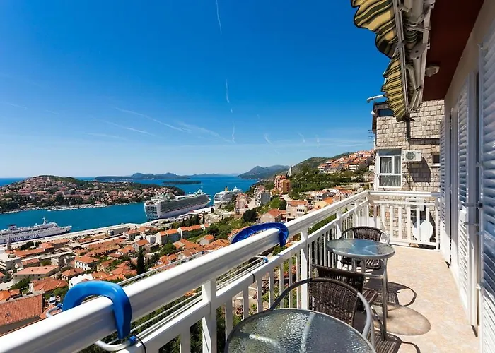 Apartment Panorama Tarik